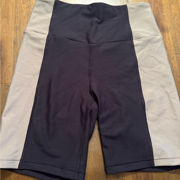 Abercrombie YPB colorblock bike shorts S 7” - Picture 1 of 3